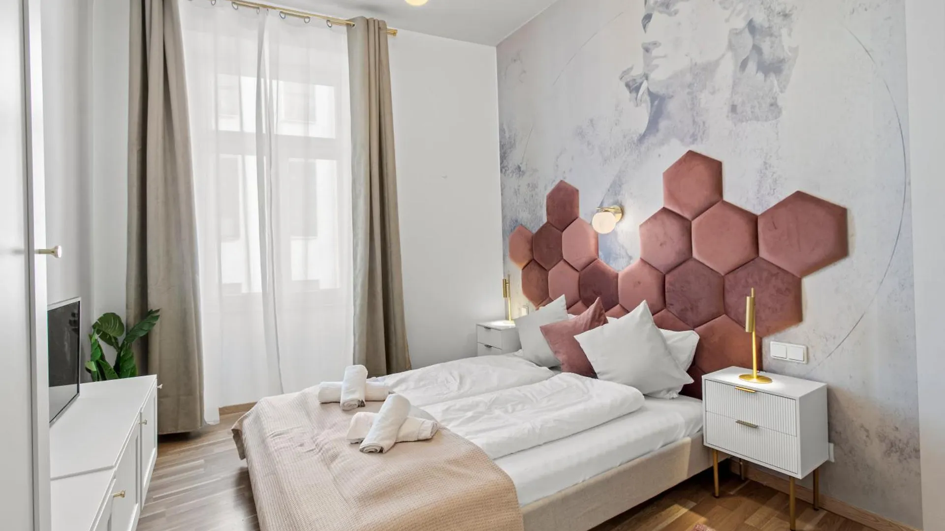 Szálloda Elegant Room Near Prater & City Center Bécs