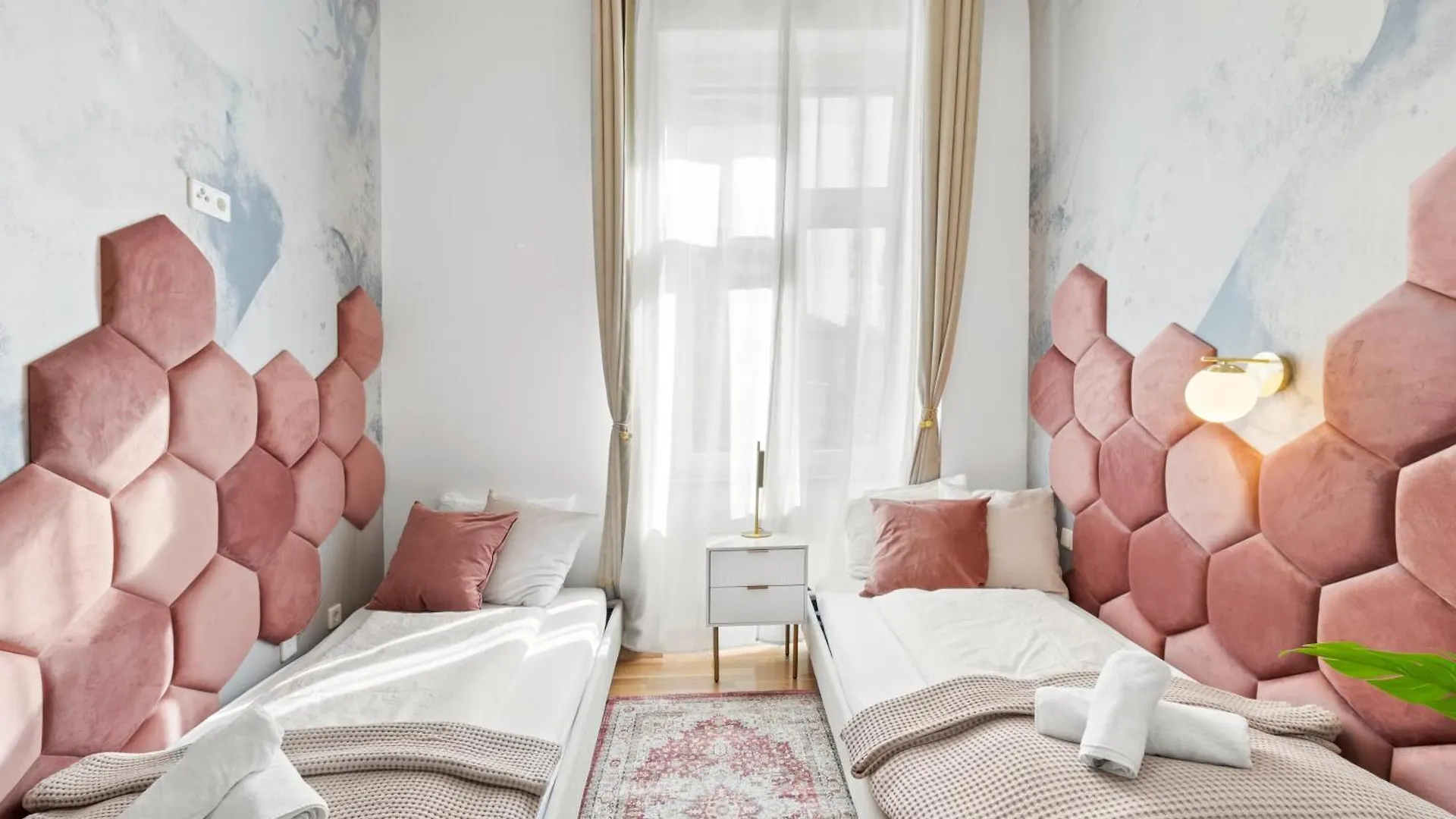 Szálloda Elegant Room Near Prater & City Center Bécs Ausztria